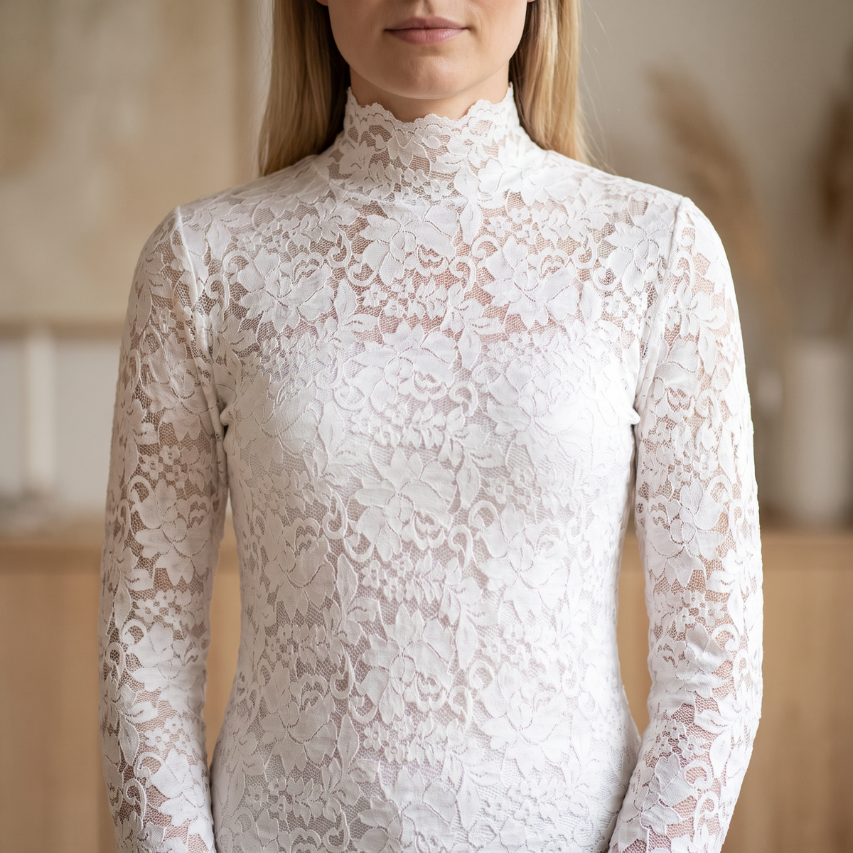 Linnea blondetopp med lange ermer